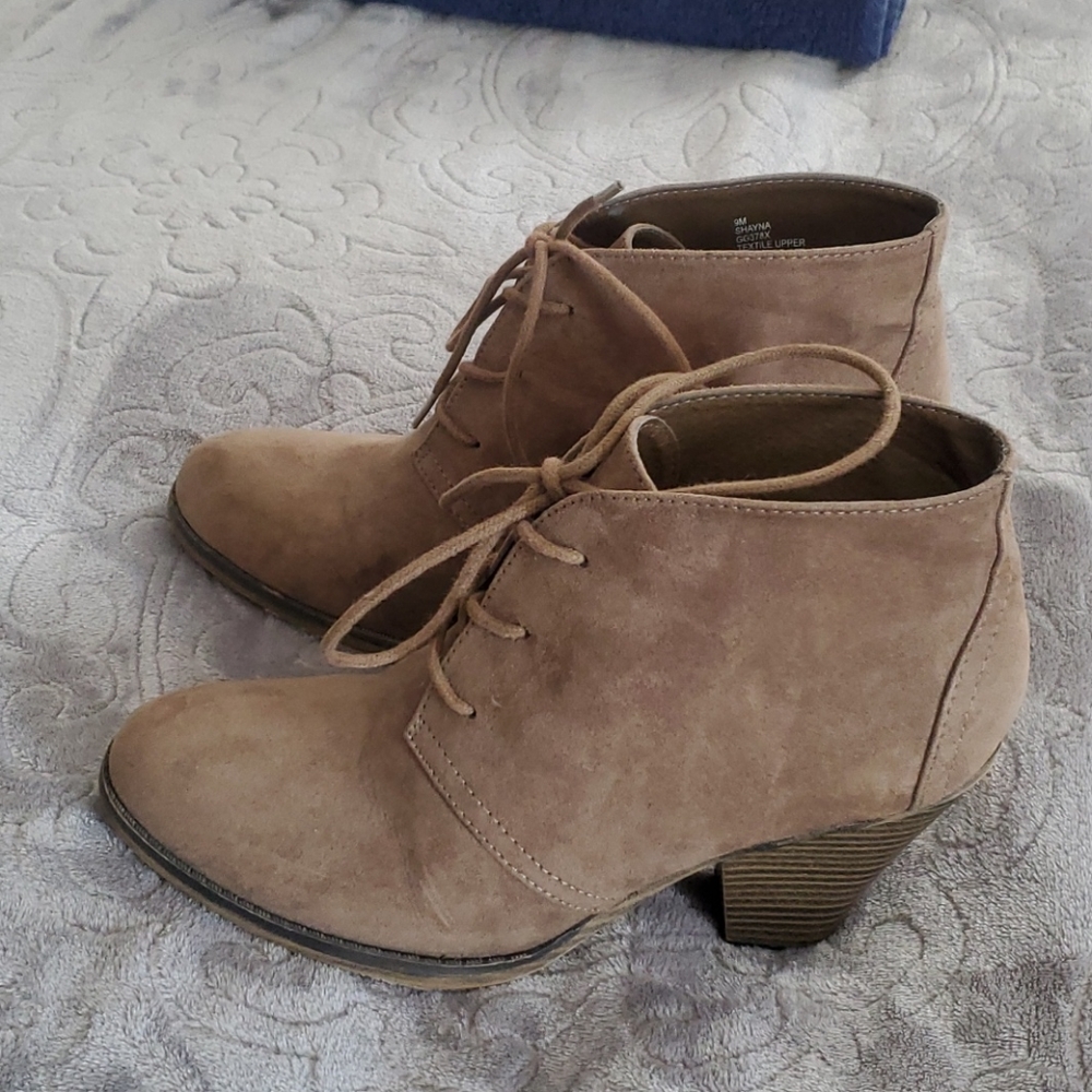 MIA booties